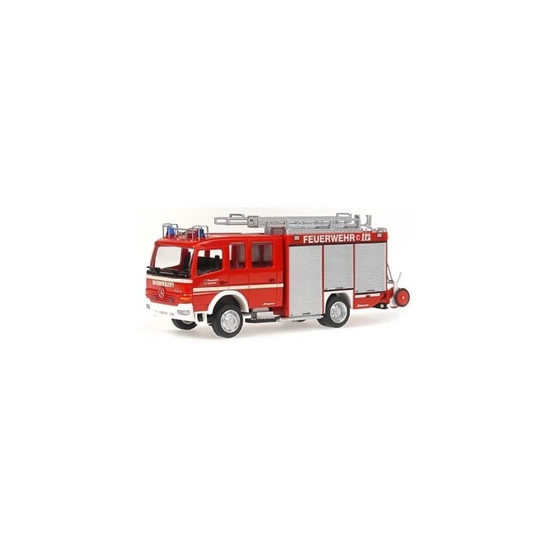 Model redukcyjny Mercedes Atego SCHLINGMANN LF 16/12, skala 1:87, Rietze. Czerwony wóz strażacki z napisem FEUERWEHR.