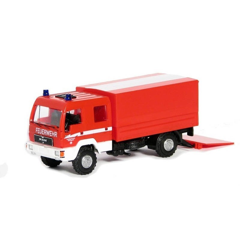 Model redukcyjny MAN Dekon-P "Feuerwehr Gaggenau", skala 1:87, Rietze. Czerwony samochód straży pożarnej.