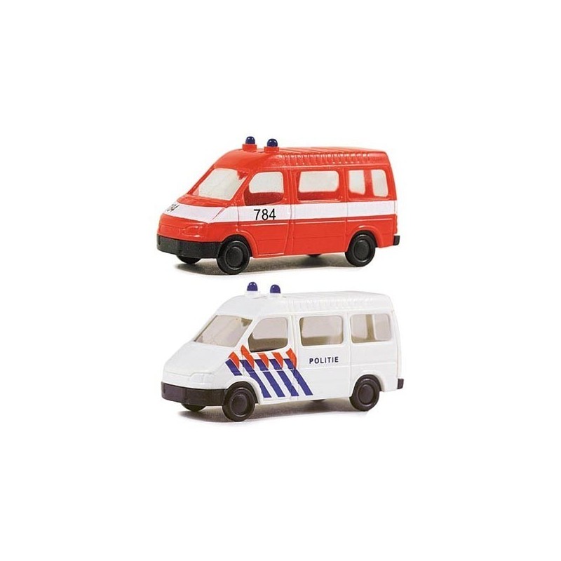 Model redukcyjny FORD Transit, skala 1/160N. Biały wóz policyjny z napisem "POLITIE" i niebiesko-czerwonymi pasami.