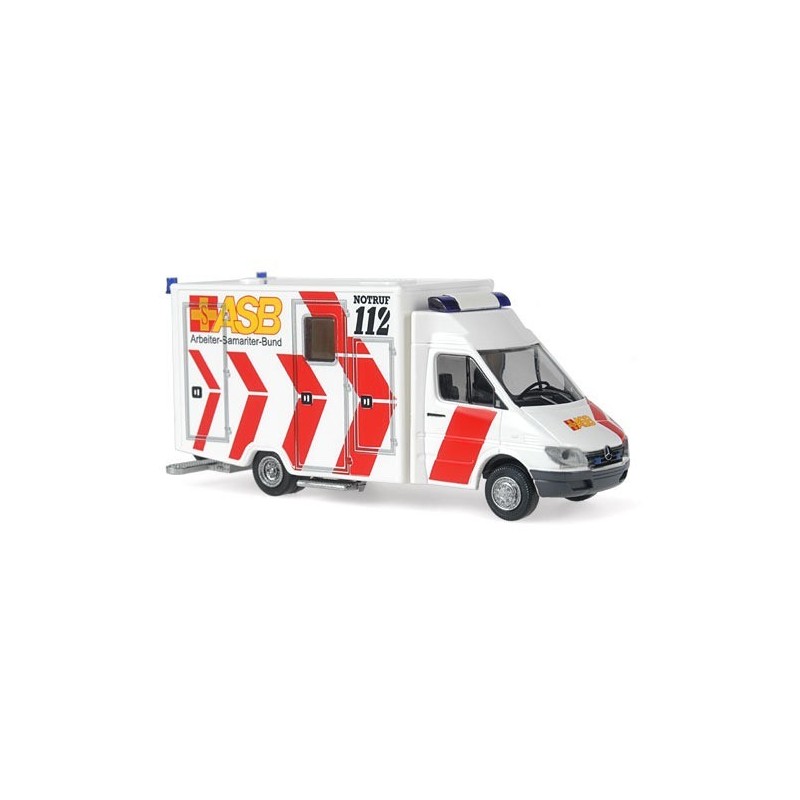 Model redukcyjny MB Sprinter RTW ASB München, skala 1:87, MB. Biała karetka z czerwonymi pasami, logo ASB.