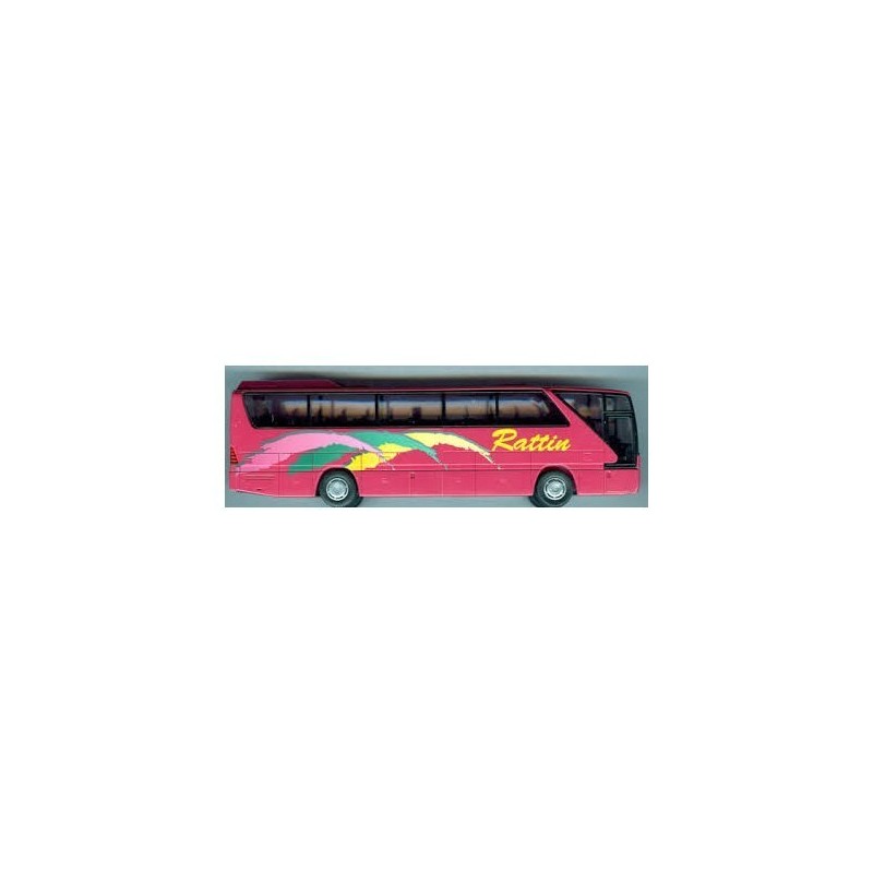 Model redukcyjny Mercedes-Benz O 350 RHD, skala 1:87, Rattin AG. Czerwony autobus z logo firmy.