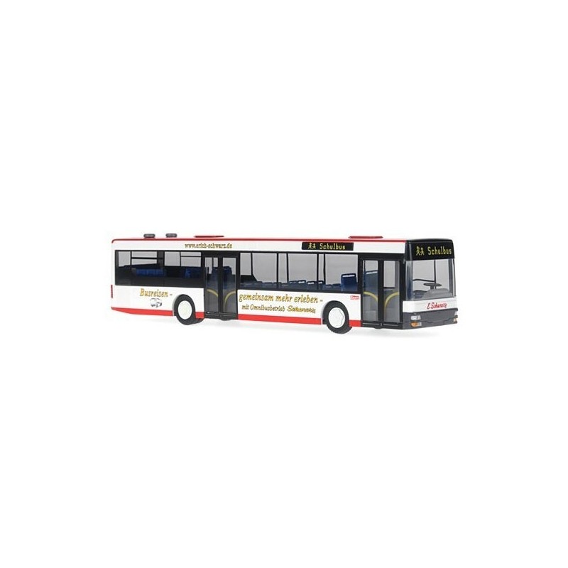 Model autobusu MAN NL, skala 1:87, Omnibusbetrieb E. Schwarz, Sarzbüttel, biało-czerwony z napisami szkolnymi.