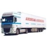 Model DAF XF 105 SSC/Aerop. - Kühl-KSZ, skala 1:87, AWM. Biały ciągnik siodłowy z naczepą chłodnią, czerwone logo firmy Andreas 