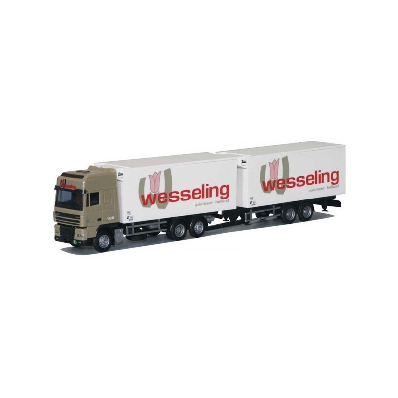 Model DAF XF SSC Kühl-KTaHZ, skala 1:87, AWM. Ciężarówka z naczepą chłodnią, logo Wesseling.
