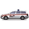 Model redukcyjny VW Passat Variant Johanniter, skala 1:87. Biały z czerwonymi pasami, oznaczenia Johanniter.