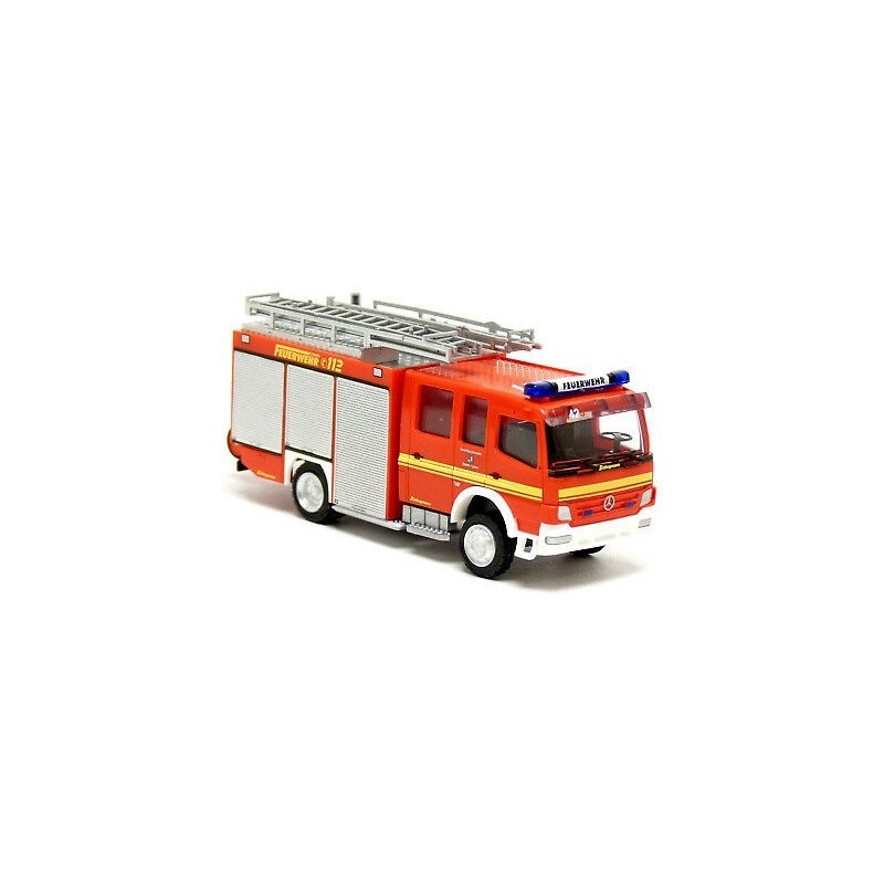 Model redukcyjny MB Mercedes Benz Atego LF 10 Feuerwehr, skala 1:87, Rietze. Czerwony wóz strażacki z drabiną, napis Feuerwehr.