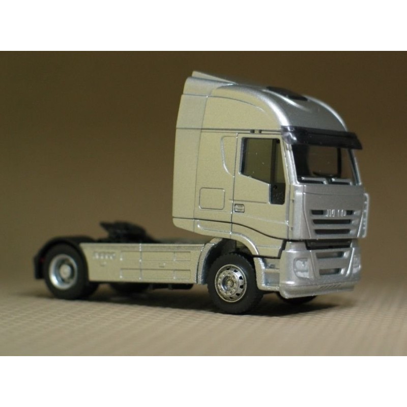 IVECO Stralis Mod. 2007, skala 1:87, metaliczny.