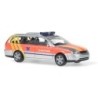 Model redukcyjny FORD Mondeo Turnier, skala 1:87, Clinotrans. Pomarańczowy ambulans z niebieskimi światłami.