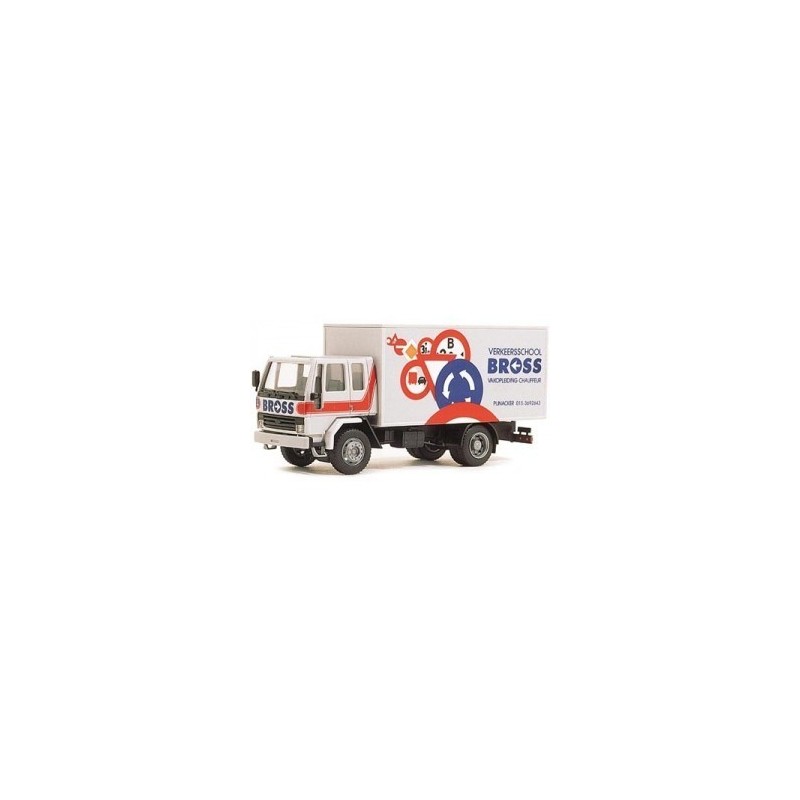 Model redukcyjny FORD Cargo, skala 1:87, RIETZE. Biała i czerwona zabudowa z logo Bross.