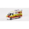 Model redukcyjny karetki Mercedes-Benz Sprinter RTW Strobel "Samur", skala 1:87, Herpa. Czerwono-żółto-biały, oznaczenia C112.