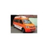 Model redukcyjny VW T5, skala 1:87, Herzogtum Lauenburg. Pomarańczowy ambulans z białymi detalami.
