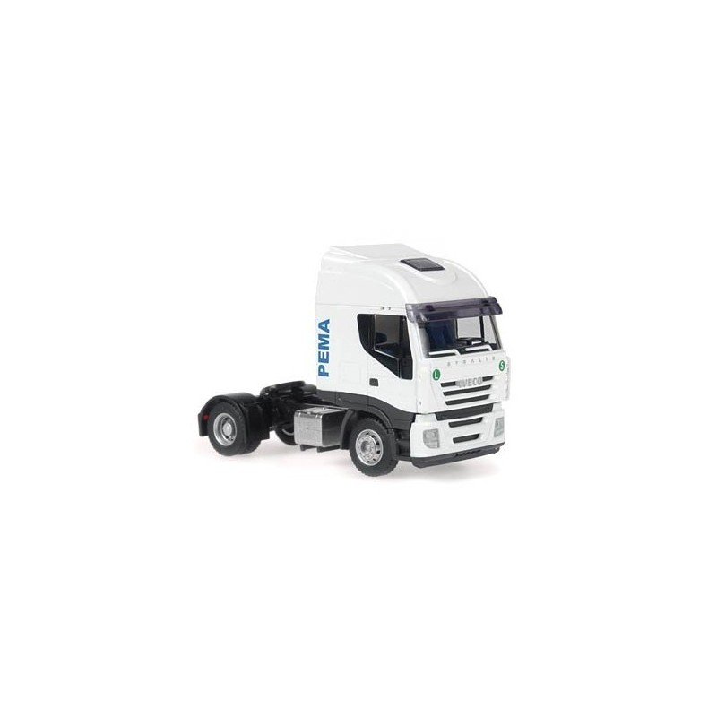 Model redukcyjny IVECO Stralis, skala 1:87, PEMA. Biały ciągnik siodłowy.