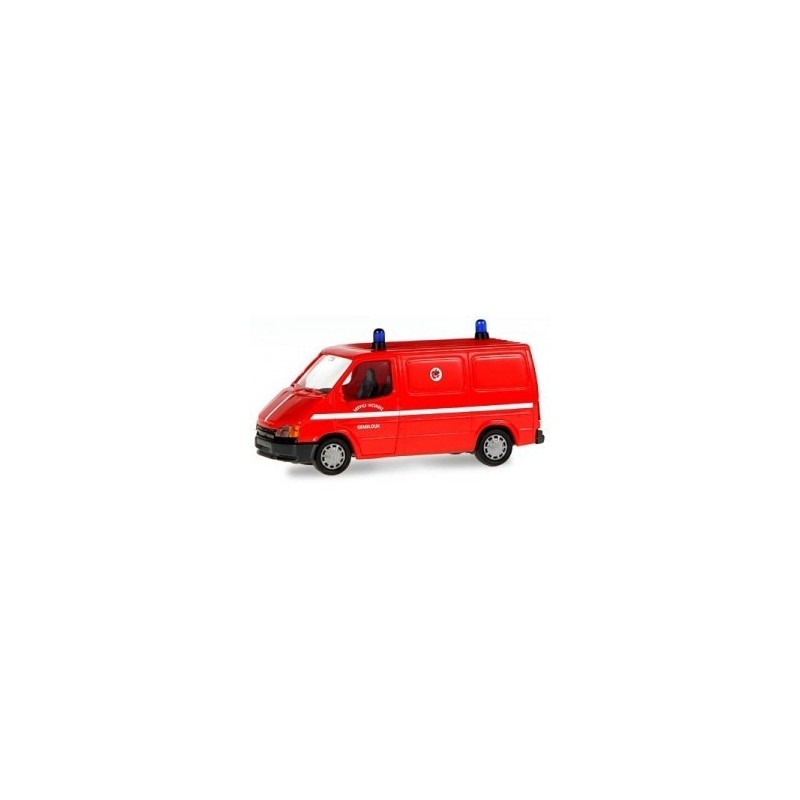 Model redukcyjny FORD Transit Feuerwehr Gembloux, skala 1:87. Czerwony samochód strażacki z białymi detalami.