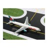 Model GeminiJets BOEING 757-200, 1/400, America West Airlines, biały kadłub, niebieski ogon.