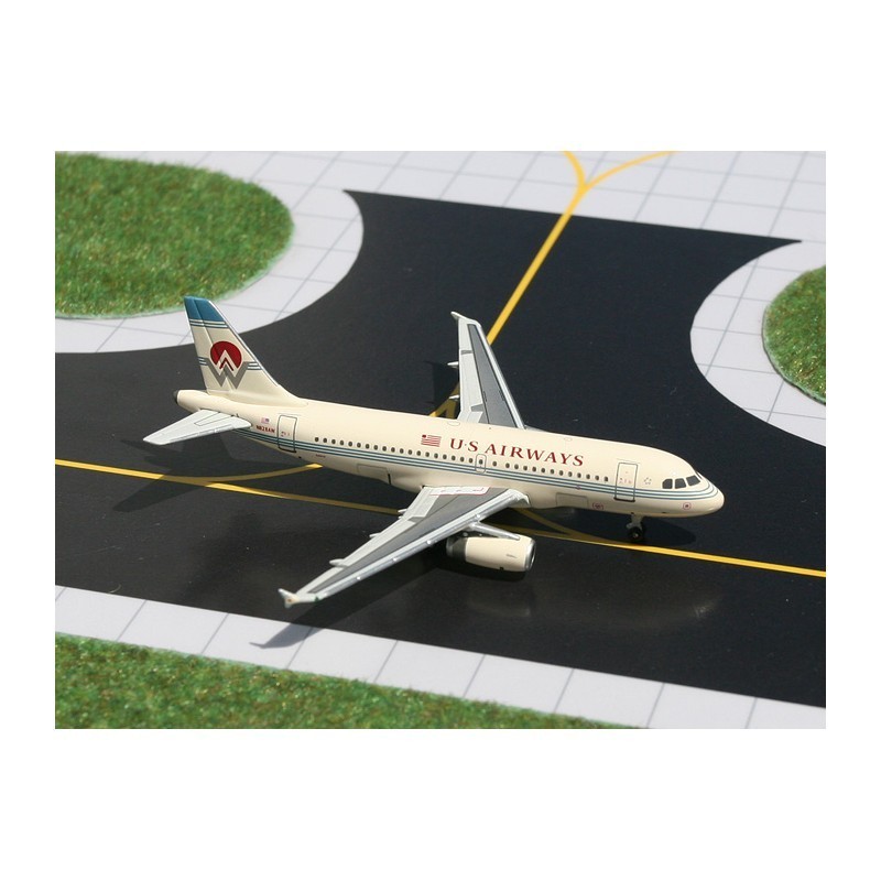 Model samolotu Airbus A319, skala 1:400, GeminiJets. Malowanie  US Airways, detale linii lotniczych.