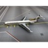 Model samolotu Boeing 727, skala 1:400, Aviation400. Malowanie linii lotniczych TWA. Detaliczny model.