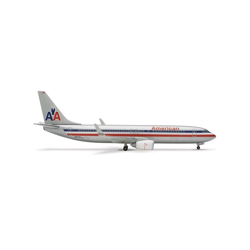 Model redukcyjny Boeing 737-800 American Airlines, skala 1:200, HERPA. Malowanie czerwono-biało-niebieskie.