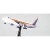 East Midlands Airport Boeing 777-300 1:500