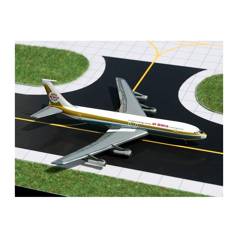Model samolotu Boeing 707-320, skala 1:400, Geminijets. Malowanie linii lotniczych BWIA, biało-złote.