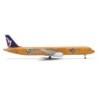 Model redukcyjny Airbus A321 Air Macau "East Asian Games 2005", skala 1:500, Herpa. Żółty kadłub, logo gier, malowanie specjalne