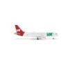 Air Via Airbus A320, skala 1:400, HERPA. Biały kadłub, czerwony ogon i zielone logo VIA.
