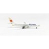 Model Aircalin Airbus A330-200, skala 1:500, Herpa. Biały kadłub, logo Aircalin, czerwony kwiat na ogonie.