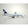 Boeing 757-200 Monarch - model samolotu