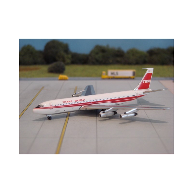 Model redukcyjny Boeing 707-300 TWA, skala 1:500, malowanie TWA Twin Stripe.