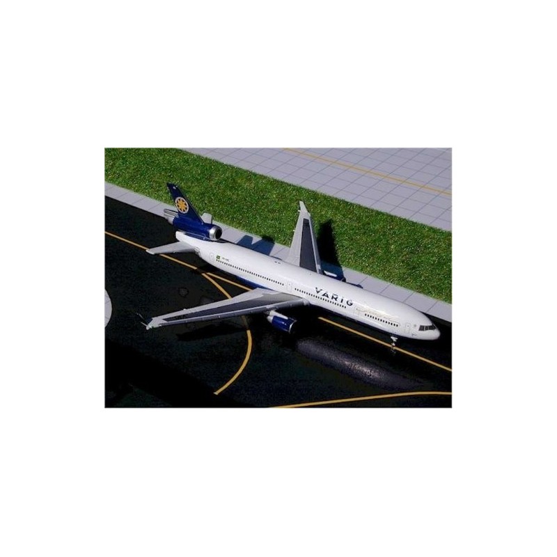 McDonnell Douglas MD-11 Varig, 1/400, PP-VPL, biało-niebieski, detaliczny.