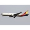 Model redukcyjny Boeing 767-38E, skala 1:400, Asiana Airlines, kolorowe malowanie.