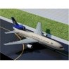 Model samolotu Lockheed L-1011, skala 1/400, malowanie Saudi Arabian Airlines.