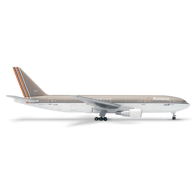 Boeing 777-200 Asiana Airlines, skala 1:200, HERPA. Malowanie linii Asiana, detale logo i kolorystyka.
