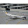 Model Boeing 727-100 Lufthansa, skala 1/500, barwy z lat 60., detaliczny.