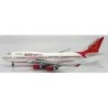 Model Boeing 747-400 Air India, skala 1/500. Biały kadłub, czerwone akcenty i logo Air India.