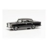 Mercedes-Benz 200 Heckflosse 1:87 Herpa