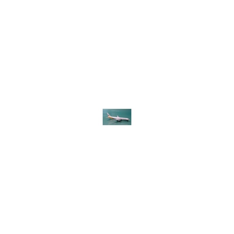 Boeing 767-300 Monarch Airlines - Model Samolotu 1:400