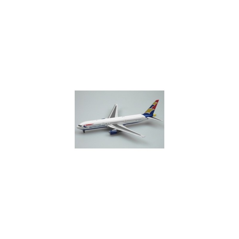 Model redukcyjny Boeing 767-300, skala 1:400, Aviation400. Malowanie British Airways, kolorystyka czerwono-niebiesko-żółta.