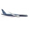 Model Boeing 787-8 Dreamliner, skala 1:500, HERPA. Biały kadłub, ciemnobłękitne skrzydła i ogon.