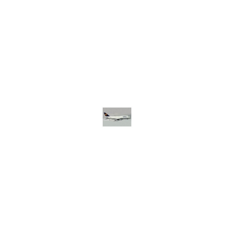 Model Boeing 747-400 Lufthansa "Football Nose" 1/500