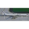 Model samolotu Douglas DC-8-61 Eastern, skala 1/250, diecast. Biały kadłub z niebieskim paskiem i logo Eastern.