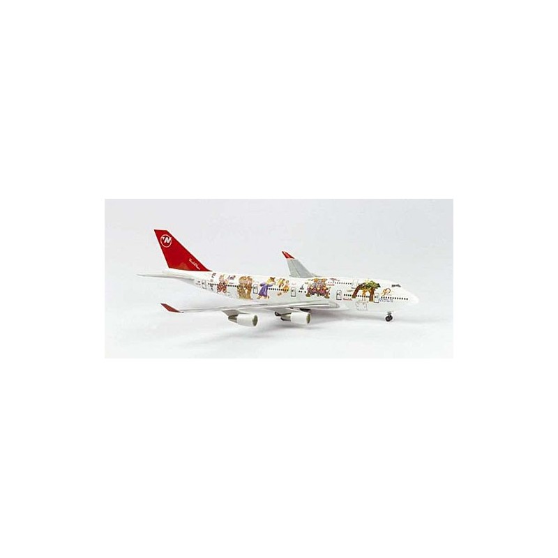 Model Boeing 747-400 "World Plane" w skali 1:500, Herpa. Biały kadłub z kolorowym malowaniem i czerwonym ogonem.