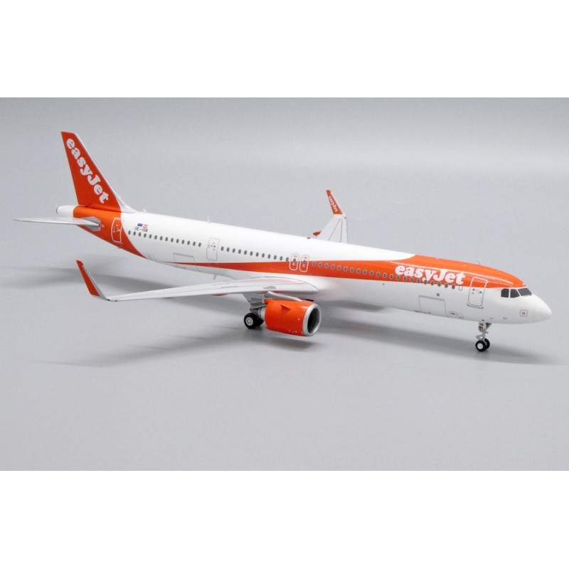 Model samolotu EasyJet Airbus A321 NEO, skala 1:200, JC Wings. Malowanie białe i pomarańczowe, detale linii lotniczej.