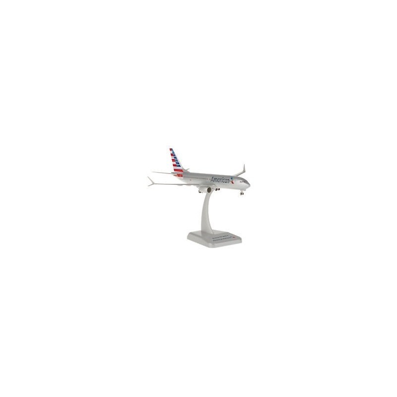 Model samolotu Boeing 737-800 American Airlines, skala 1:400, producent Hogan. Biały kadłub, czerwono-biało-niebieski ogon.