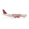 Model Kingfisher Airlines Airbus A320, skala 1:500, HERPA. Biały kadłub, czerwone akcenty i logo Kingfisher.